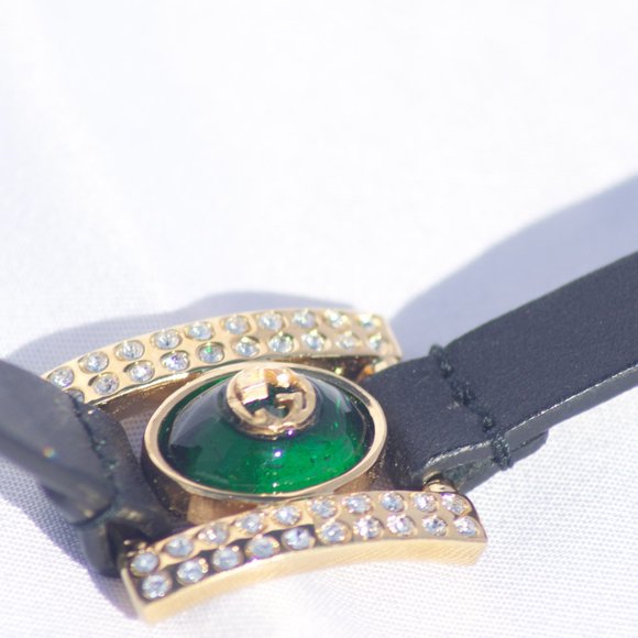 Gucci Interlocking G Double Wrap Leather Bracelet with Green Gem in Black - Picture 3 of 4